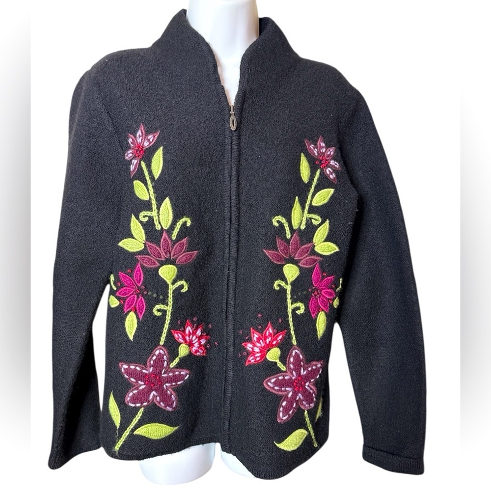 VTG Black Wool Cardigan Sweater Patchwork Embroidered Floral Sz M Cottagecore